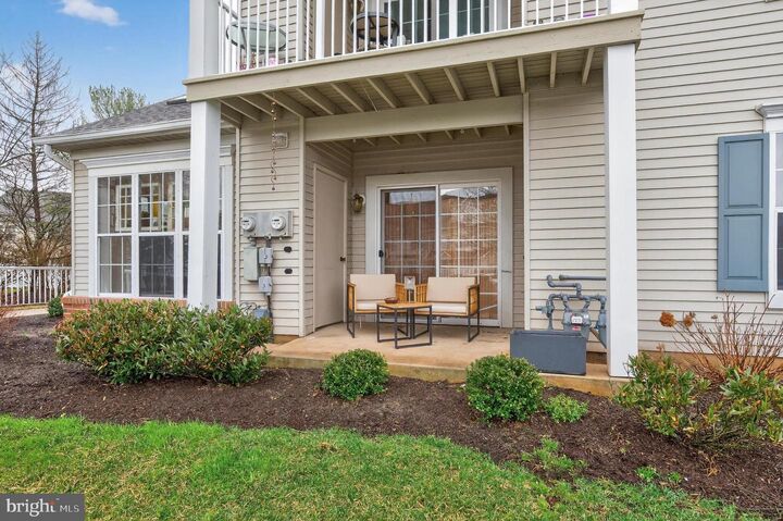 Property Photo:  901 Oliphant Lane A  NJ 08054 