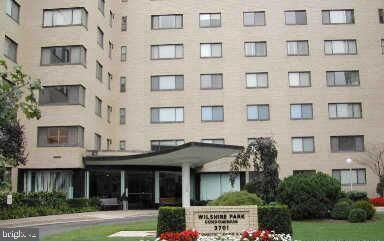 Property Photo: 3701 Connecticut Avenue NW 416 DC 20008