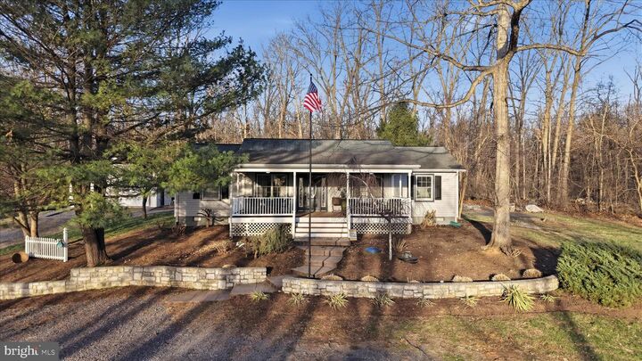 Property Photo:  151 Sassafras Lane  VA 22624 