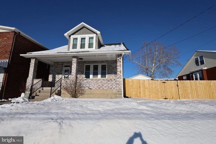 Property Photo:  1102 E Oldtown Road  MD 21502 