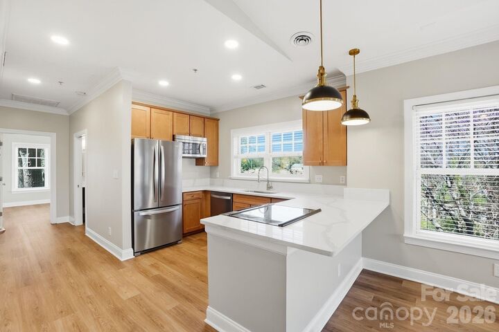 Property Photo:  111 S Summit Avenue  NC 28208 