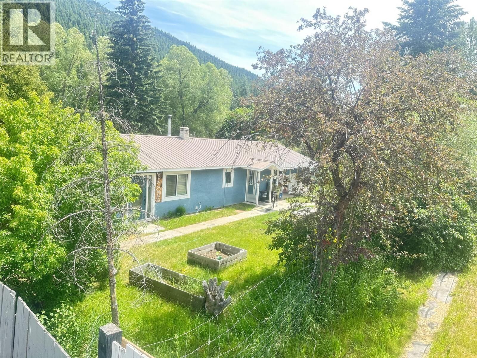 Property Photo: 20 Wallace Mountain Road BC V0H 1A0