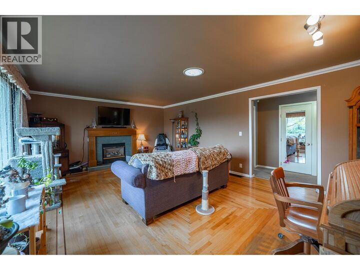 Property Photo: 10003 6 Highway BC V1B 3B6