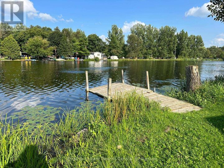 Property Photo: 7489 Sideroad 5 East B8 ON N0G 2L0