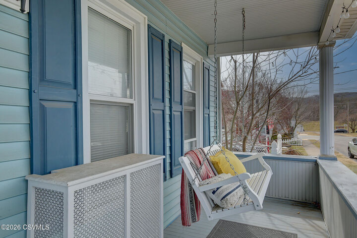 Property Photo:  34 Nassau Street  PA 17821 