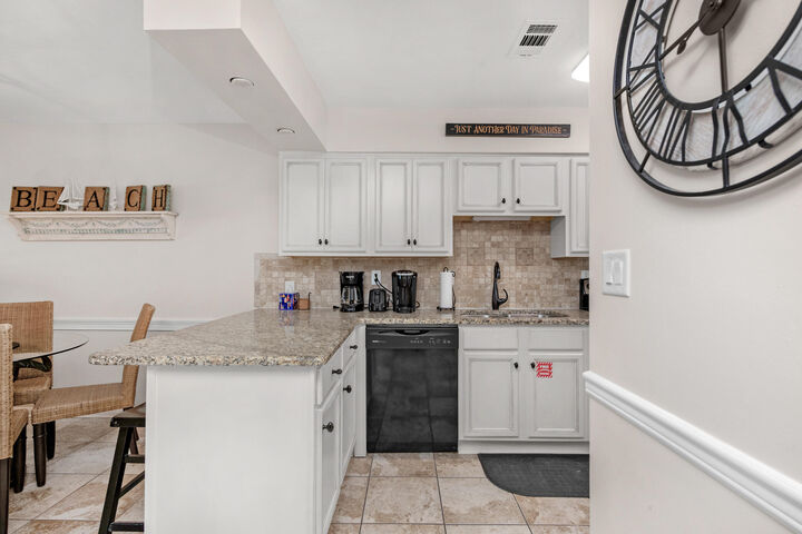 Property Photo: 300 Gulf Shore Drive 302 FL 32541