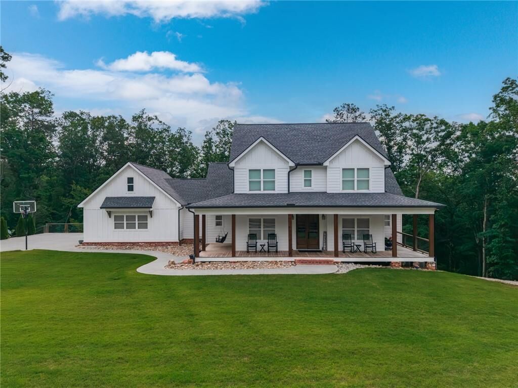 Property Photo: 2250 Sperin Road GA 30107