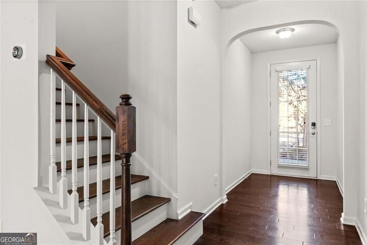 Property Photo:  4057 Princeton Lakes Way SW  GA 30331 