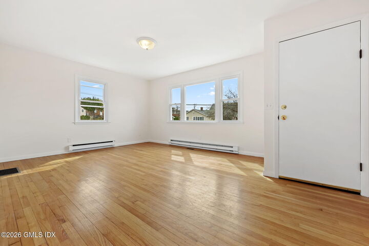 Property Photo:  2 Grange Street  CT 06830 