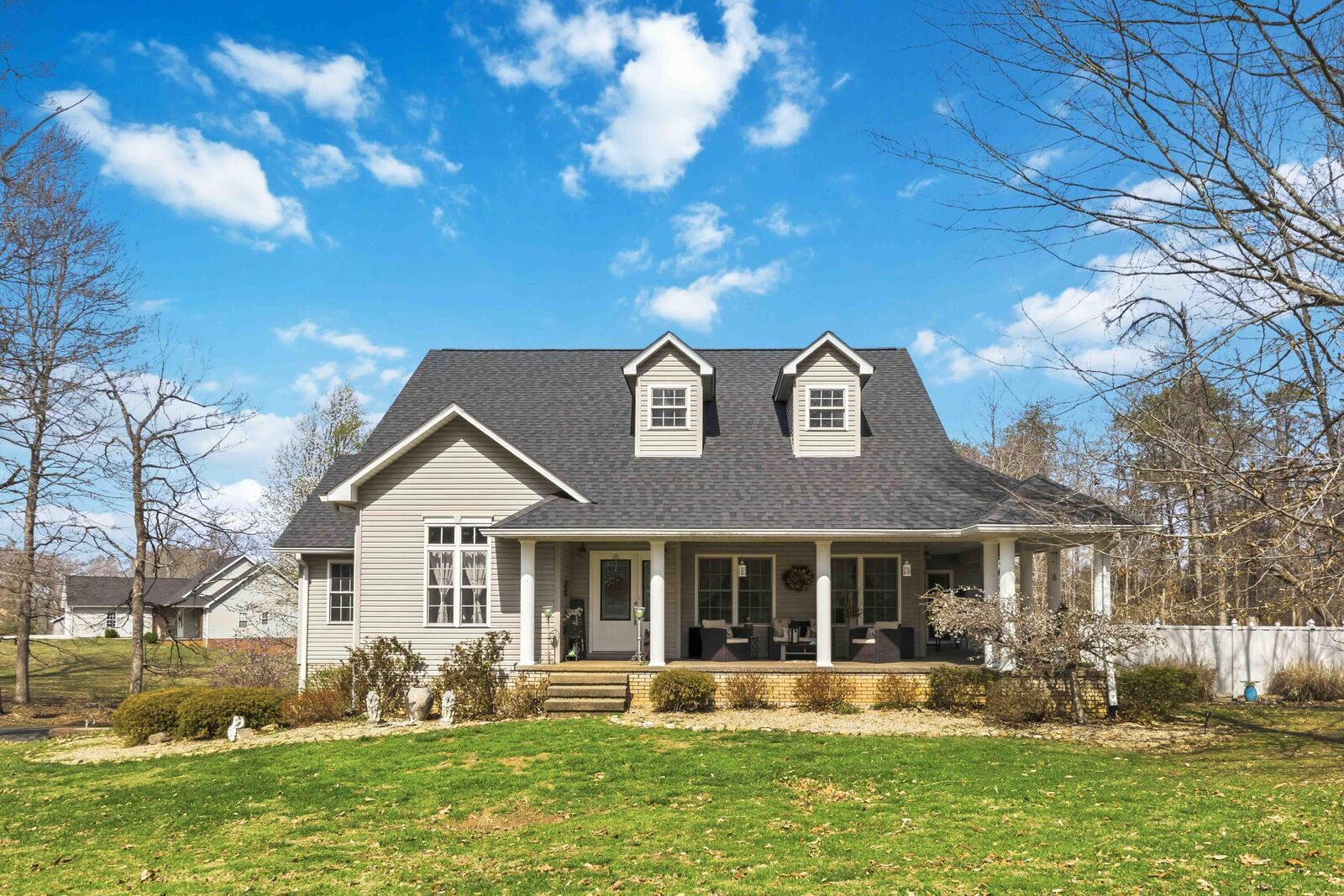 Property Photo: 398 Carriage Lane KY 42629