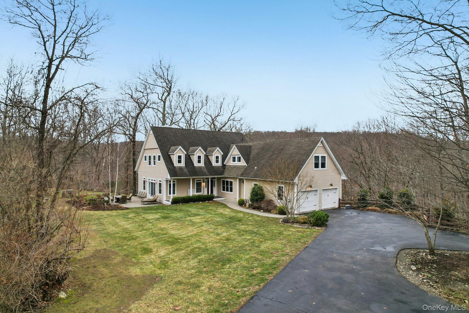 Property Photo:  25 Navajo Trail  NY 10974 