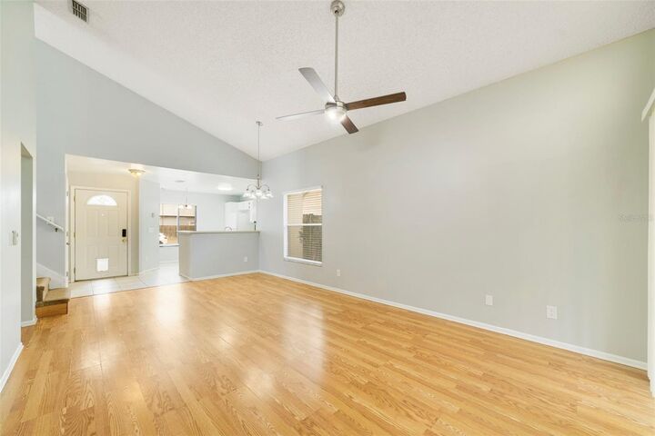 Property Photo: 1002 Gwyn Circle FL 32765