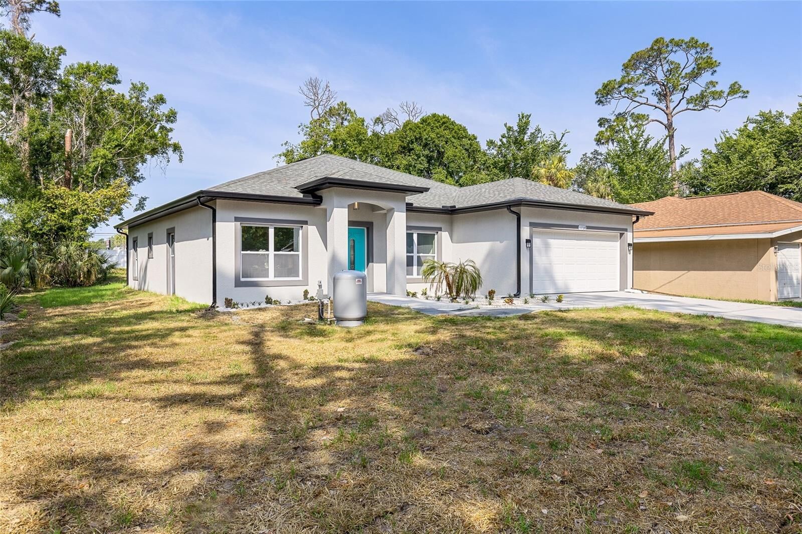 Property Photo:  1738 Palm Road  FL 32174 