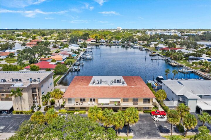 Property Photo:  3753 46th Avenue S 6  FL 33711 