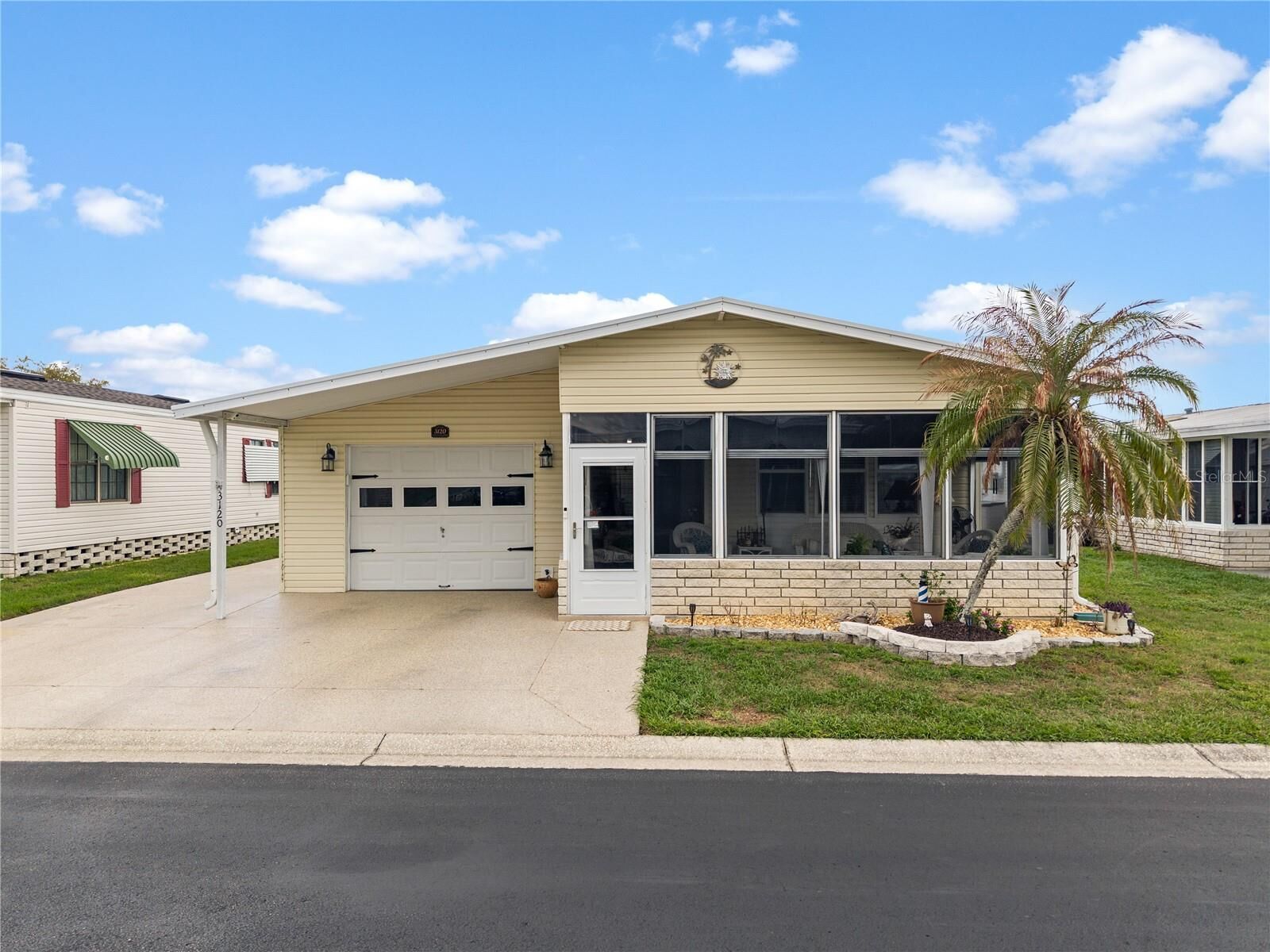 Property Photo:  3120 Pond Hollow Street  FL 33543 