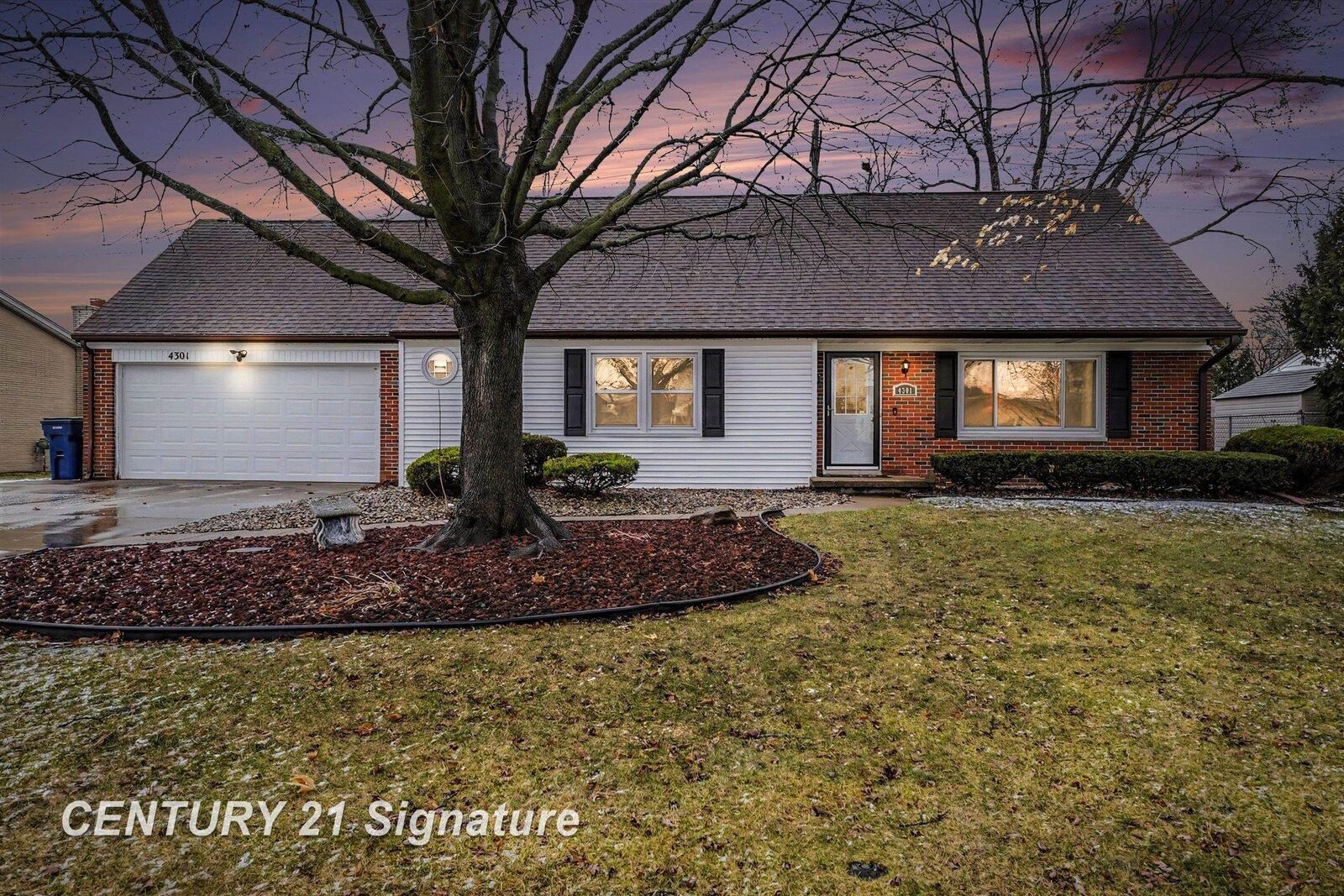 Property Photo: 4301 Bradford Drive MI 48603