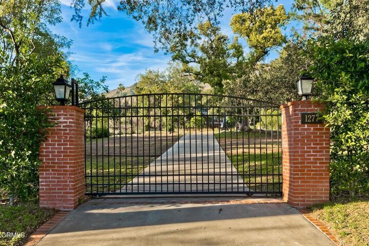 Property Photo:  1277 Rubio Street  CA 91001 