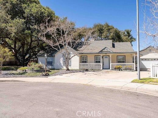 Property Photo:  5011 Steeplegate  CA 93455 