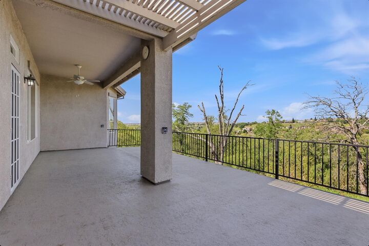 Property Photo: 2436 Cody Court CA 95765