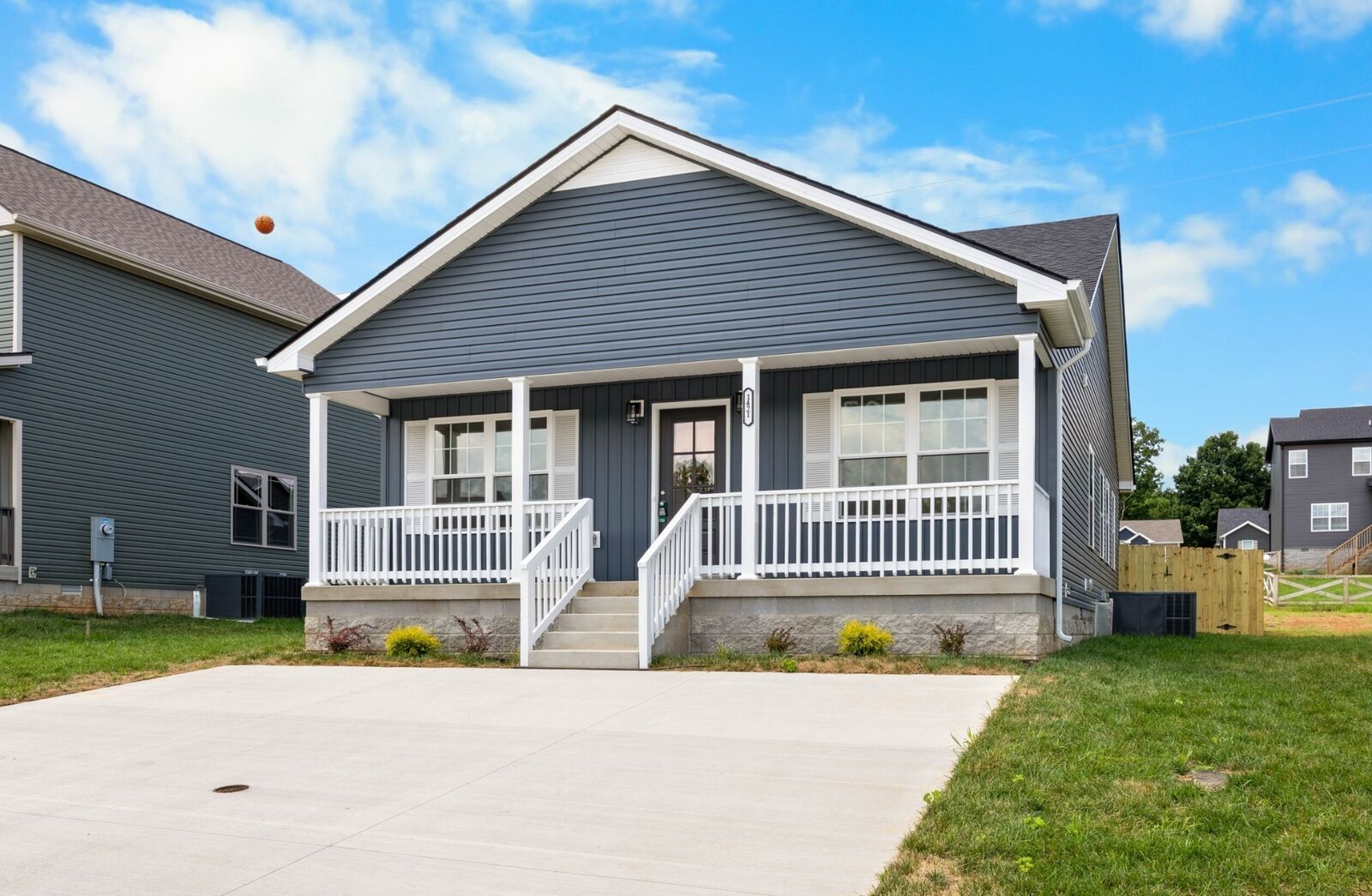 Property Photo: 1166 Tybee Dr TN 37042