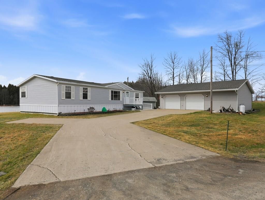 Property Photo:  1147 Joyce Rd  PA 18837 