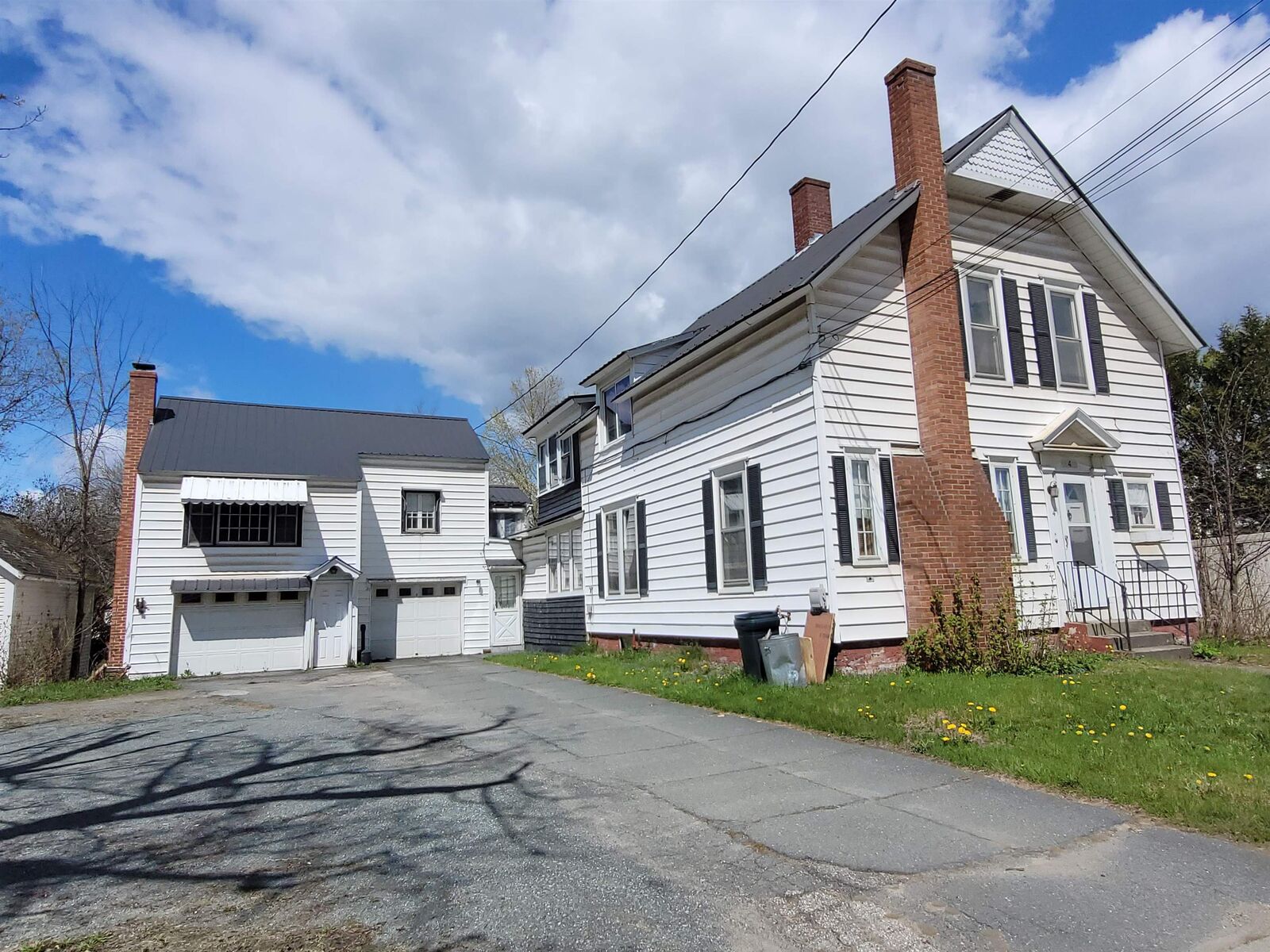 Property Photo:  4 Tulip Street  VT 05851 