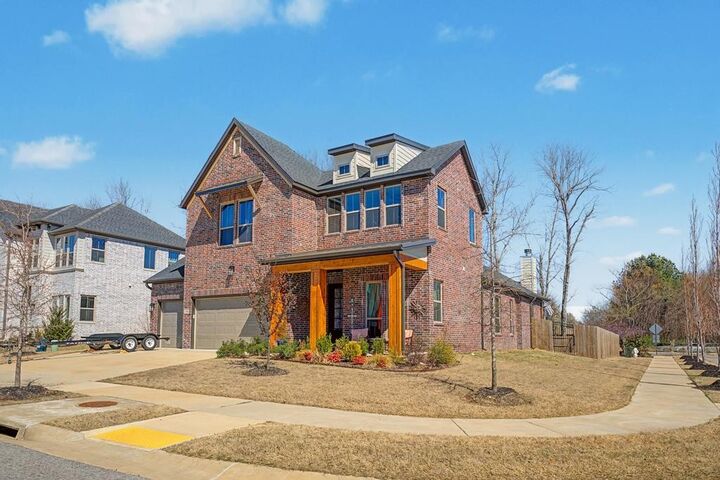 Property Photo: 2852 N Poppy Lane AR 72704