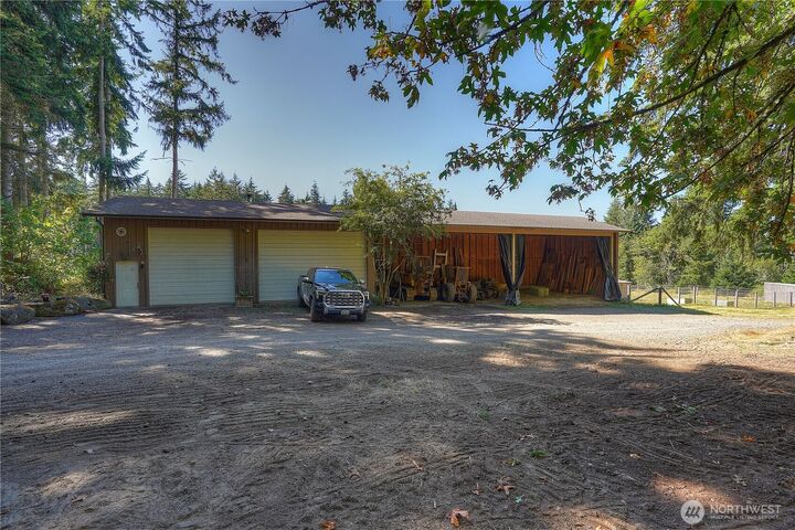 Property Photo:  32408  146th Avenue E  WA 98338 