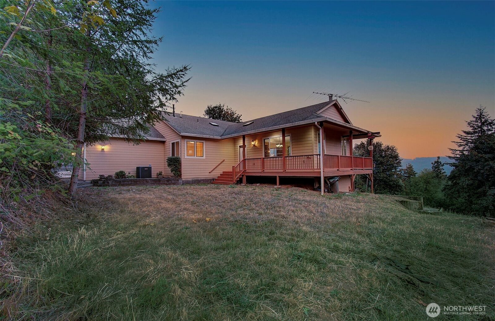 Property Photo:  498  Bryant Hill Road  WA 98674 