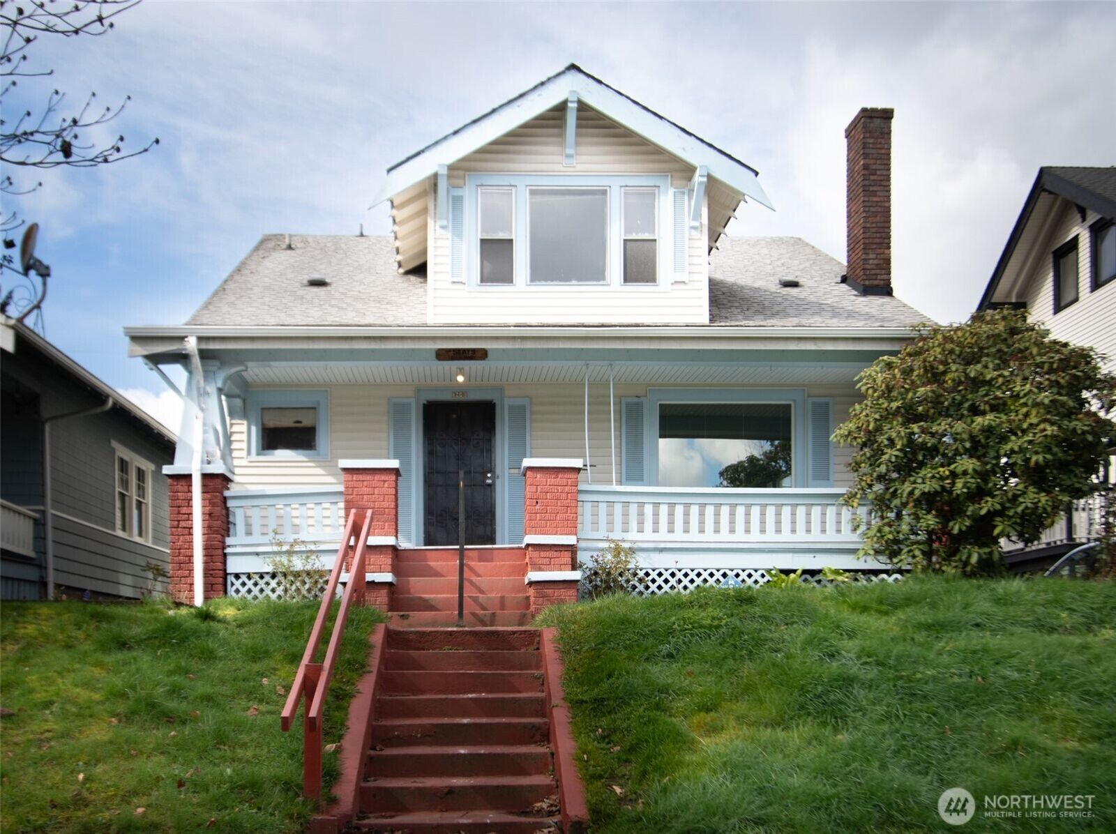 Property Photo: 1208 S Ainsworth Avenue WA 98405