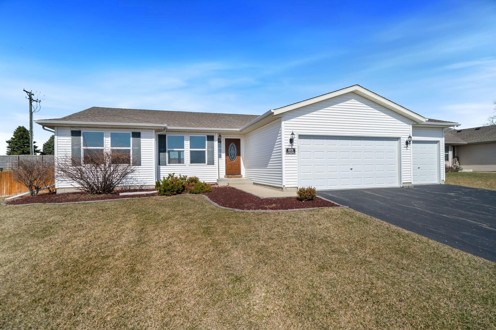 Property Photo:  6928 Tupelo Road  IL 61111 