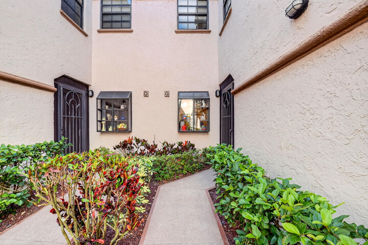 Property Photo:  5188 Europa Drive G  FL 33437 