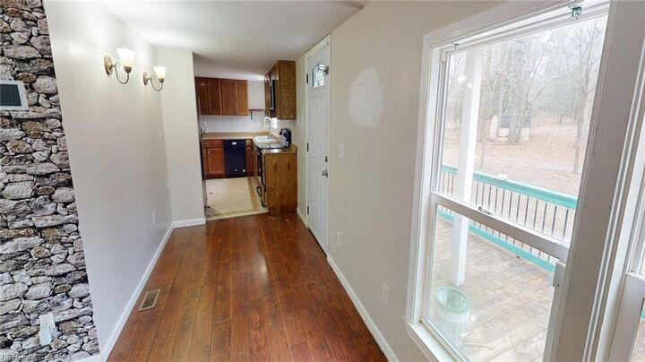 Property Photo:  9909 Friendship Rd  VA 23128 