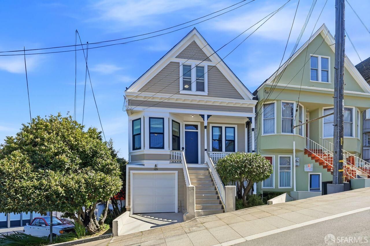 Property Photo: 1529 Hampshire Street CA 94110