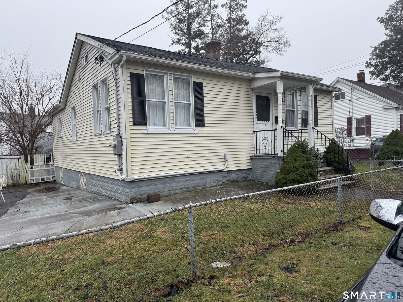 Property Photo:  153 Marigold Avenue  CT 06606 