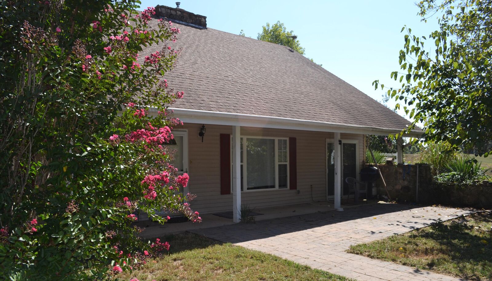 Property Photo: 33202 E St Highway 14 Highway MO 65608