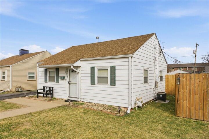Property Photo:  3538 3rd  Avenue  IA 51501 