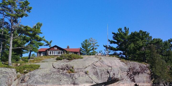 1 Cash Island D328 Island — photo 1