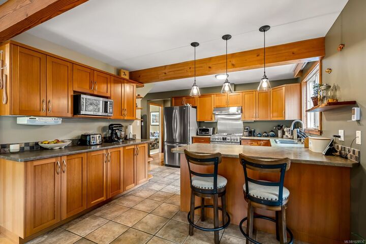 Property Photo: 1590 Carrington Bay Rd BC V0P 1Z0
