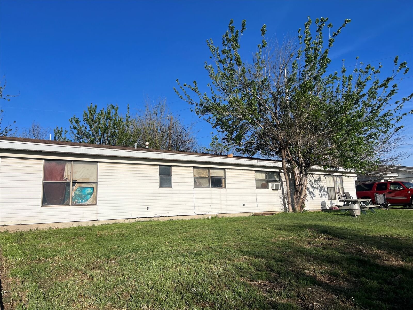 Property Photo:  523 Lenora Drive A&Ampb  TX 76574 