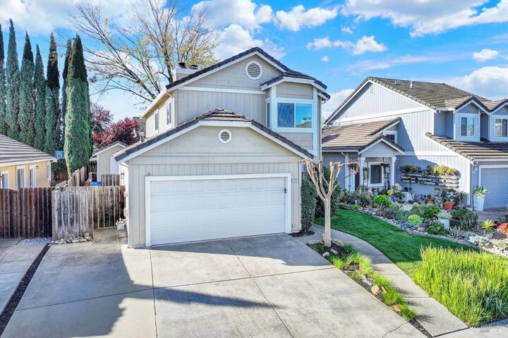 Property Photo:  696 Poppy Circle  CA 95687 