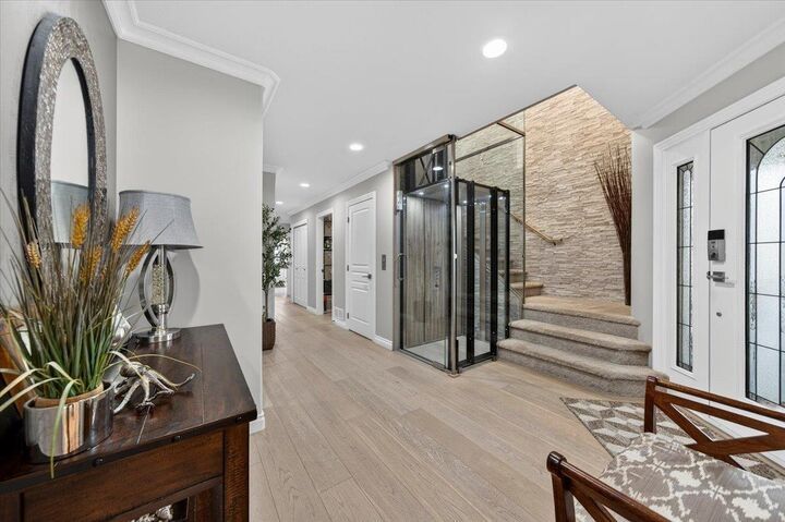 Property Photo: 927 Kent Street BC V4B 4S9