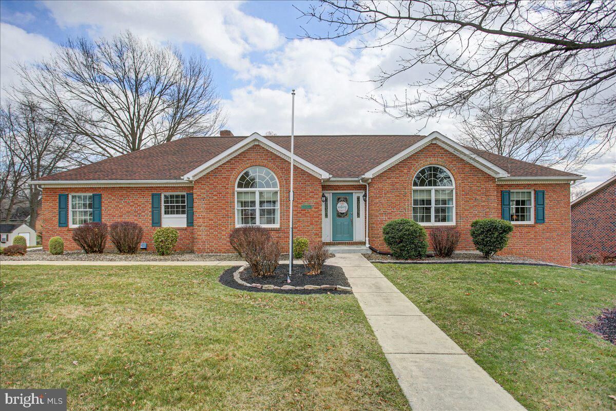 Property Photo:  84 Monroe Drive  PA 17201 