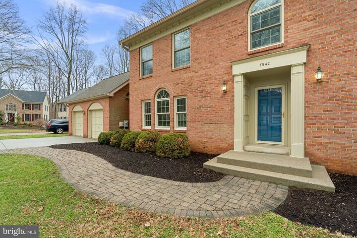 Property Photo: 7542 Summer Leave Lane MD 21046