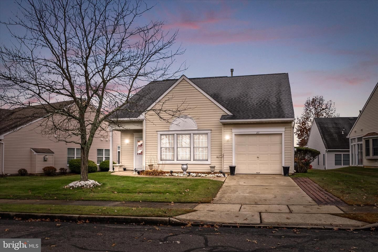 Property Photo: 87 Horseshoe Lane S NJ 08022