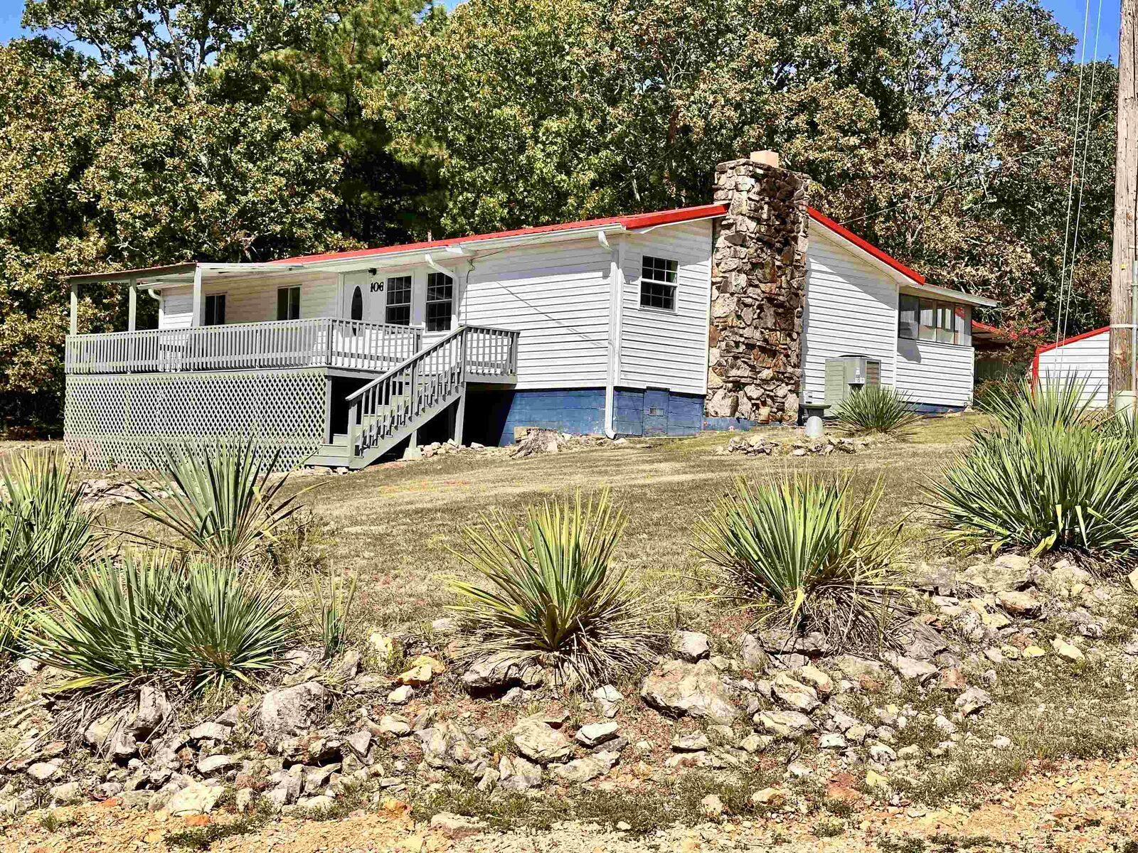 Property Photo:  106 Edna Avenue  AR 72542 