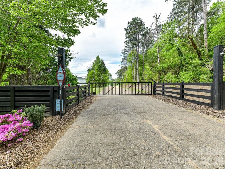 Property Photo:  4987 Wildlife Lane  NC 28673 