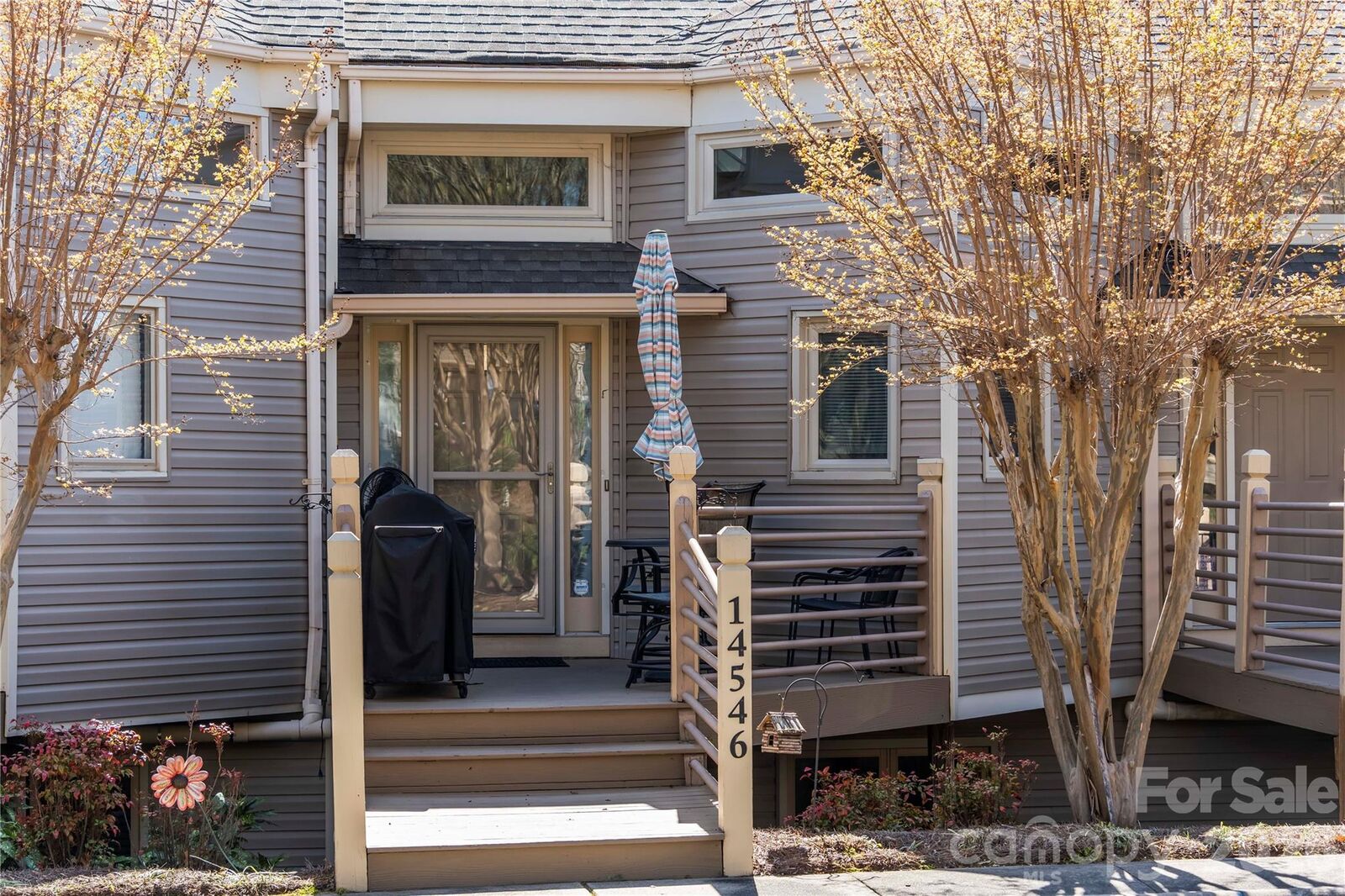 Property Photo:  14546 Waterside Drive  NC 28278 