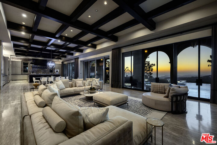 Property Photo: 2 Coral Rdg CA 92657