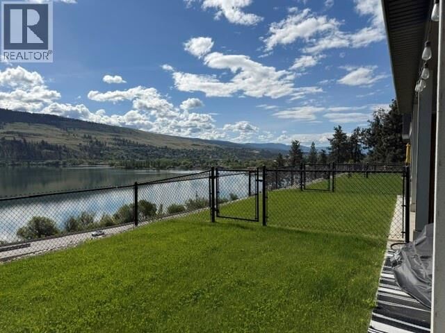 Property Photo: 12075 Oceola Road 21 BC V4V 1H1